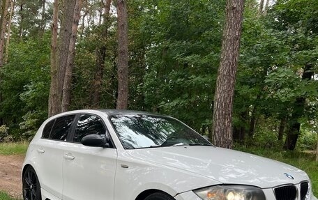 BMW 1 серия, 2007 год, 920 000 рублей, 21 фотография