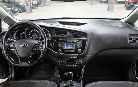 KIA cee'd III, 2013 год, 1 049 000 рублей, 14 фотография