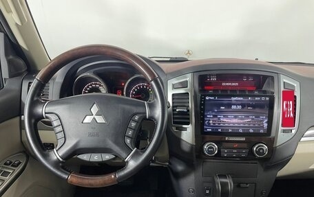 Mitsubishi Pajero IV, 2019 год, 3 800 000 рублей, 16 фотография