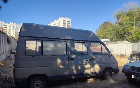 Renault Trafic, 1991 год, 220 000 рублей, 2 фотография