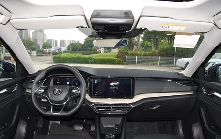 Skoda Octavia IV, 2025 год, 2 800 000 рублей, 9 фотография