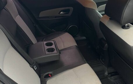 Chevrolet Cruze II, 2013 год, 985 000 рублей, 8 фотография