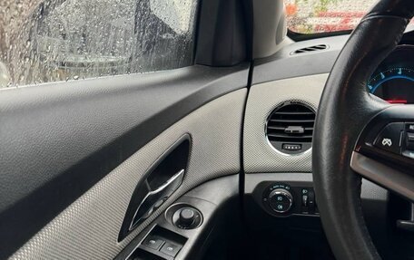 Chevrolet Cruze II, 2013 год, 985 000 рублей, 21 фотография