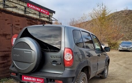 Chevrolet Niva I рестайлинг, 2019 год, 850 000 рублей, 5 фотография