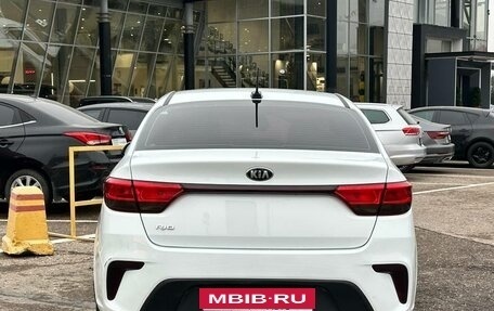 KIA Rio IV, 2018 год, 1 210 000 рублей, 5 фотография