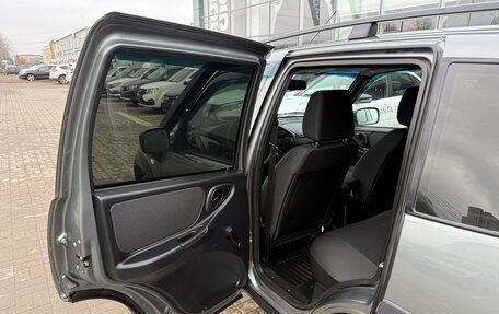 Chevrolet Niva I рестайлинг, 2018 год, 740 000 рублей, 14 фотография