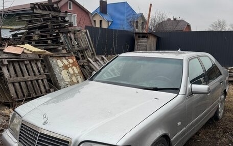 Mercedes-Benz S-Класс, 1995 год, 550 000 рублей, 1 фотография