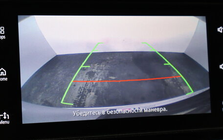 Mitsubishi Outlander III рестайлинг 3, 2019 год, 1 799 000 рублей, 10 фотография