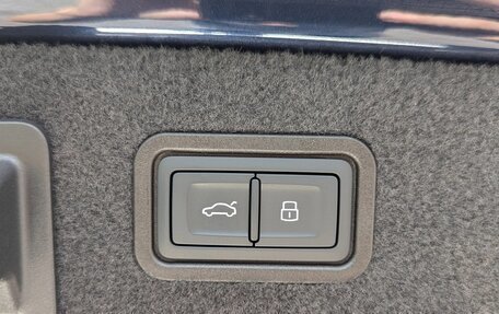 Audi A8, 2025 год, 14 985 600 рублей, 12 фотография