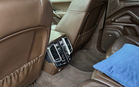 Porsche Cayenne III, 2014 год, 3 850 000 рублей, 10 фотография