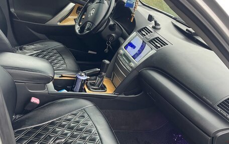 Toyota Camry, 2007 год, 850 000 рублей, 8 фотография