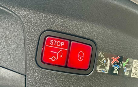 Mercedes-Benz GLE, 2025 год, 15 000 000 рублей, 24 фотография