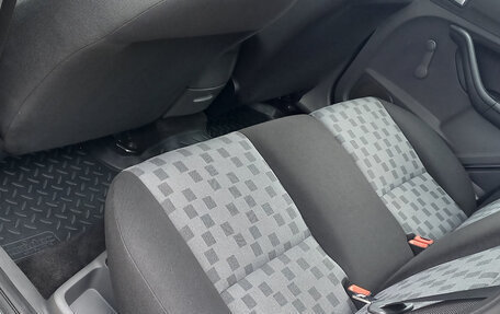 Ford Focus II рестайлинг, 2007 год, 552 000 рублей, 15 фотография