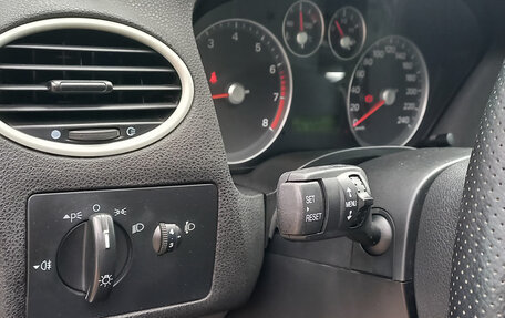 Ford Focus II рестайлинг, 2007 год, 552 000 рублей, 23 фотография