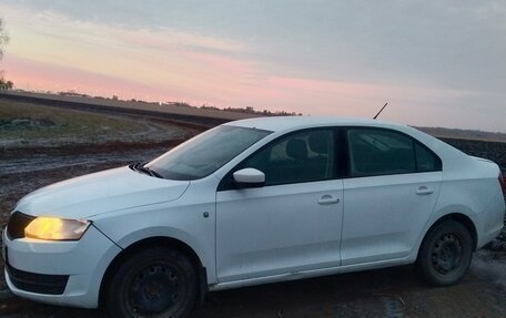 Skoda Rapid I, 2014 год, 570 000 рублей, 2 фотография