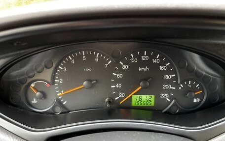 Ford Focus IV, 2004 год, 310 000 рублей, 9 фотография