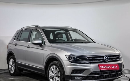 Volkswagen Tiguan II, 2019 год, 2 599 000 рублей, 3 фотография