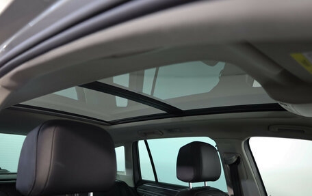 Volkswagen Tiguan II, 2019 год, 2 599 000 рублей, 25 фотография