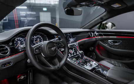 Bentley Continental GT III, 2022 год, 26 500 000 рублей, 11 фотография