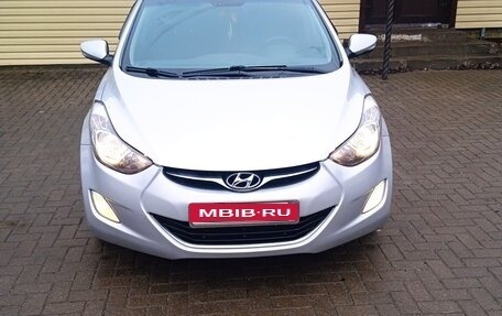 Hyundai Elantra V, 2013 год, 1 300 000 рублей, 1 фотография