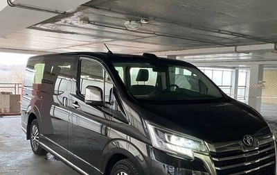 Toyota HiAce H300, 2020 год, 6 577 000 рублей, 1 фотография