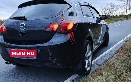 Opel Astra J, 2010 год, 560 000 рублей, 16 фотография