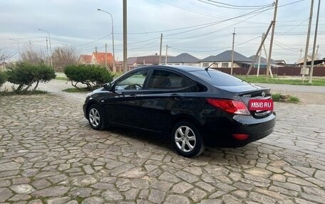 Hyundai Solaris II рестайлинг, 2012 год, 710 000 рублей, 4 фотография