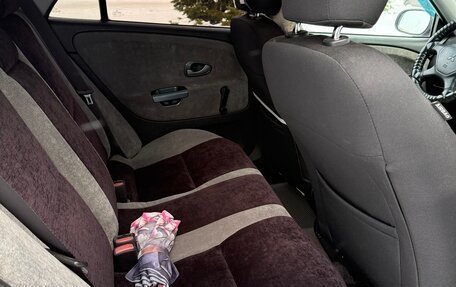 Mitsubishi Carisma I, 2003 год, 350 000 рублей, 9 фотография