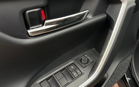 Toyota RAV4, 2025 год, 4 390 000 рублей, 13 фотография