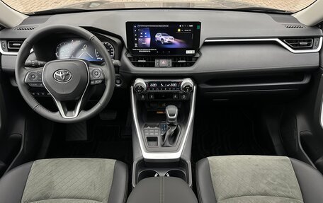 Toyota RAV4, 2025 год, 4 390 000 рублей, 10 фотография