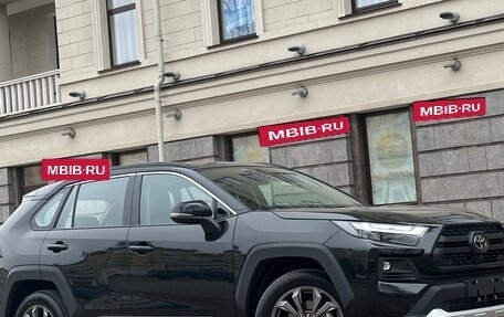 Toyota RAV4, 2025 год, 4 390 000 рублей, 5 фотография