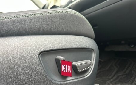 Toyota RAV4, 2025 год, 4 390 000 рублей, 18 фотография