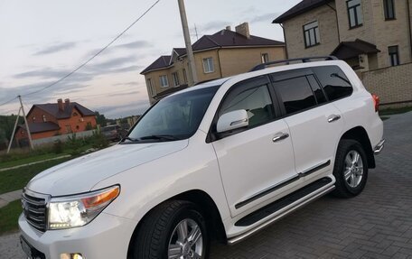 Toyota Land Cruiser 200, 2015 год, 4 800 000 рублей, 4 фотография