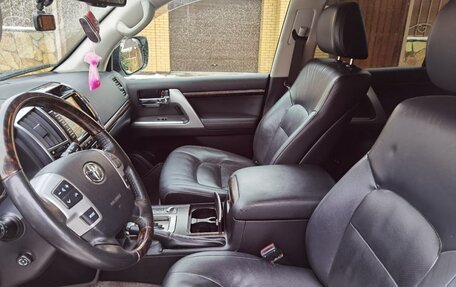 Toyota Land Cruiser 200, 2015 год, 4 800 000 рублей, 14 фотография