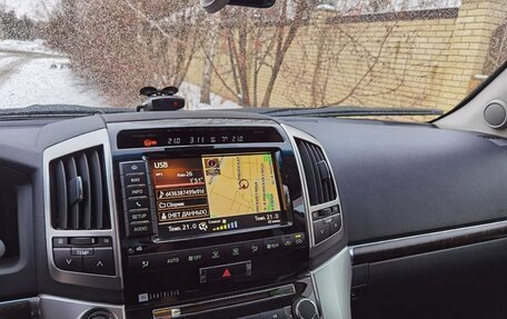 Toyota Land Cruiser 200, 2015 год, 4 800 000 рублей, 13 фотография