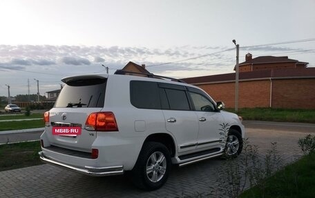Toyota Land Cruiser 200, 2015 год, 4 800 000 рублей, 6 фотография