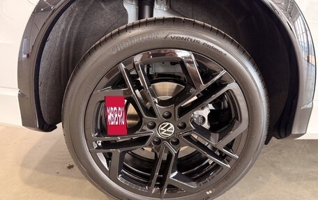 Volkswagen Tiguan, 2025 год, 4 900 000 рублей, 19 фотография