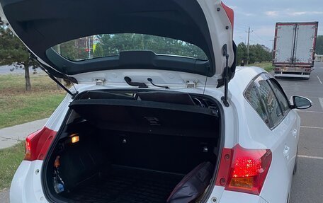 Toyota Auris II, 2013 год, 1 120 000 рублей, 12 фотография