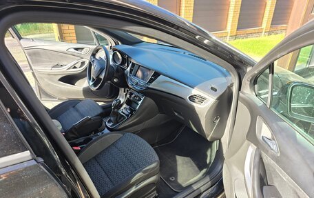 Opel Astra K, 2020 год, 1 450 000 рублей, 7 фотография