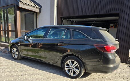 Opel Astra K, 2020 год, 1 450 000 рублей, 5 фотография