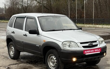 Chevrolet Niva I рестайлинг, 2010 год, 435 000 рублей, 2 фотография