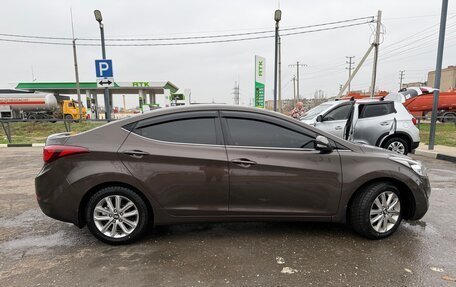 Hyundai Elantra V, 2015 год, 1 350 000 рублей, 2 фотография