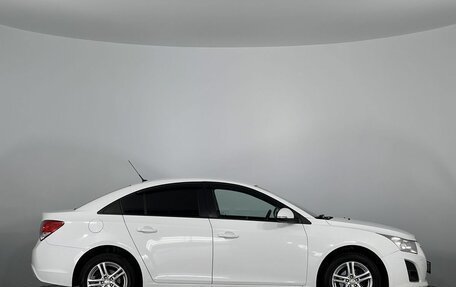 Chevrolet Cruze II, 2015 год, 950 000 рублей, 4 фотография