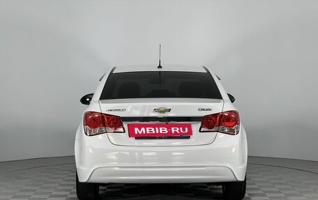Chevrolet Cruze II, 2015 год, 950 000 рублей, 6 фотография