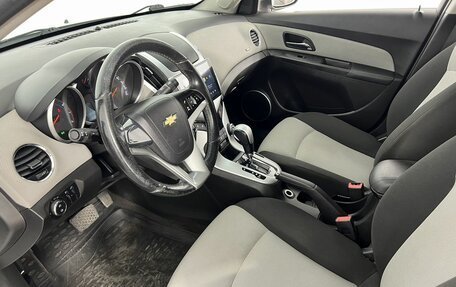 Chevrolet Cruze II, 2015 год, 950 000 рублей, 10 фотография