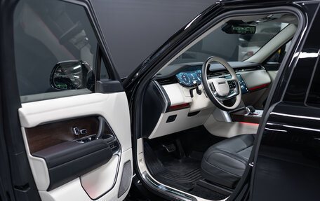 Land Rover Range Rover IV рестайлинг, 2023 год, 23 755 000 рублей, 19 фотография