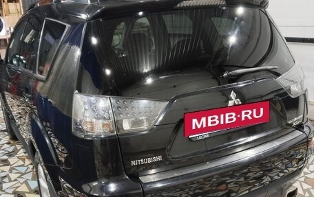Mitsubishi Outlander III рестайлинг 3, 2011 год, 1 120 000 рублей, 3 фотография