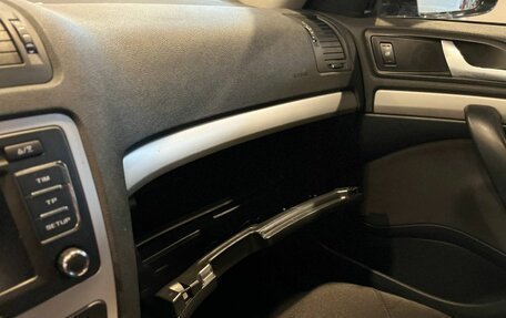 Skoda Octavia, 2012 год, 615 000 рублей, 32 фотография