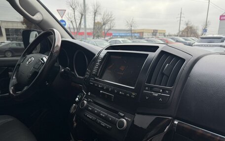 Toyota Land Cruiser 200, 2010 год, 3 385 000 рублей, 13 фотография