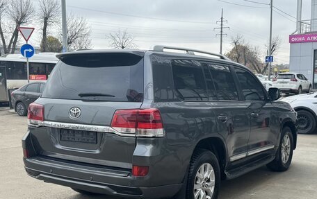 Toyota Land Cruiser 200, 2010 год, 3 385 000 рублей, 4 фотография